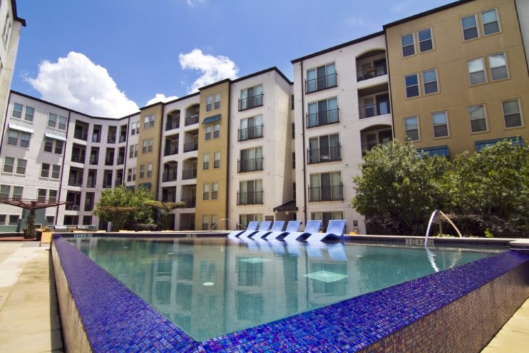 3 Bedroom Apartments Available Near Me2 768x513 